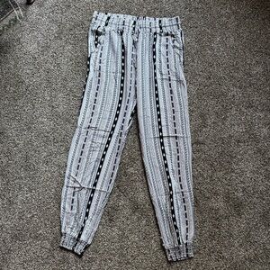 Casual loose fit pants